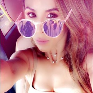 Meet your Posher, Prisma